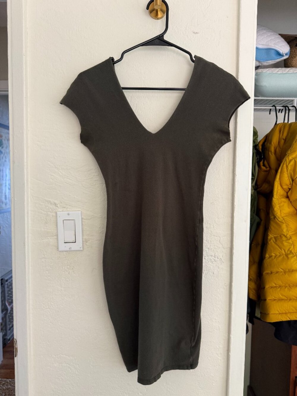 Of Earth & Salt Olive Green Minimalist Midi Dress (Small)